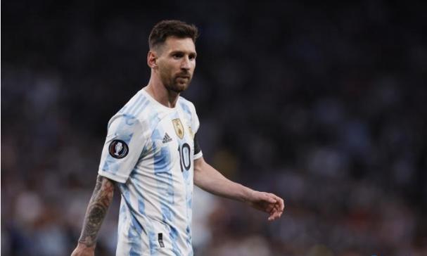 真千金是精神小妹勇闯985打脸首富一家 林陌染沈昕瑶沈泽谦沈辞 爸妈开着加长版林肯来接我的那天